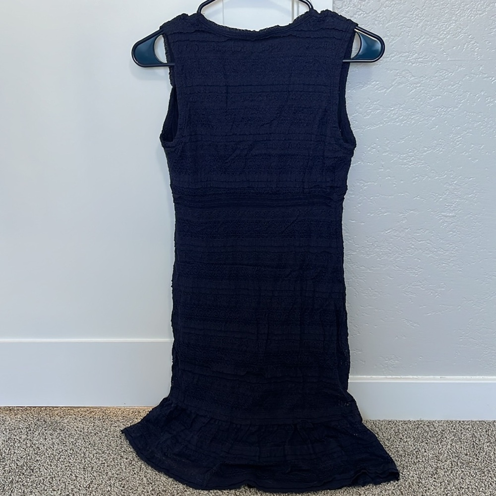 Dress - Picture 2 of 8